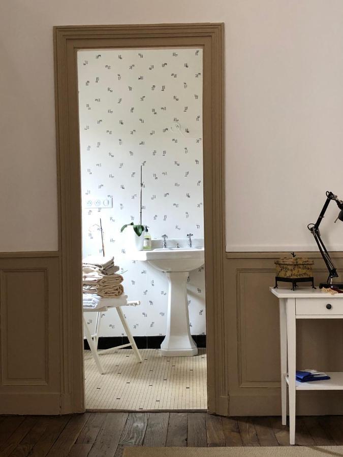 אנגולם Beautifully Renovated Rooms On Place New York מראה חיצוני תמונה